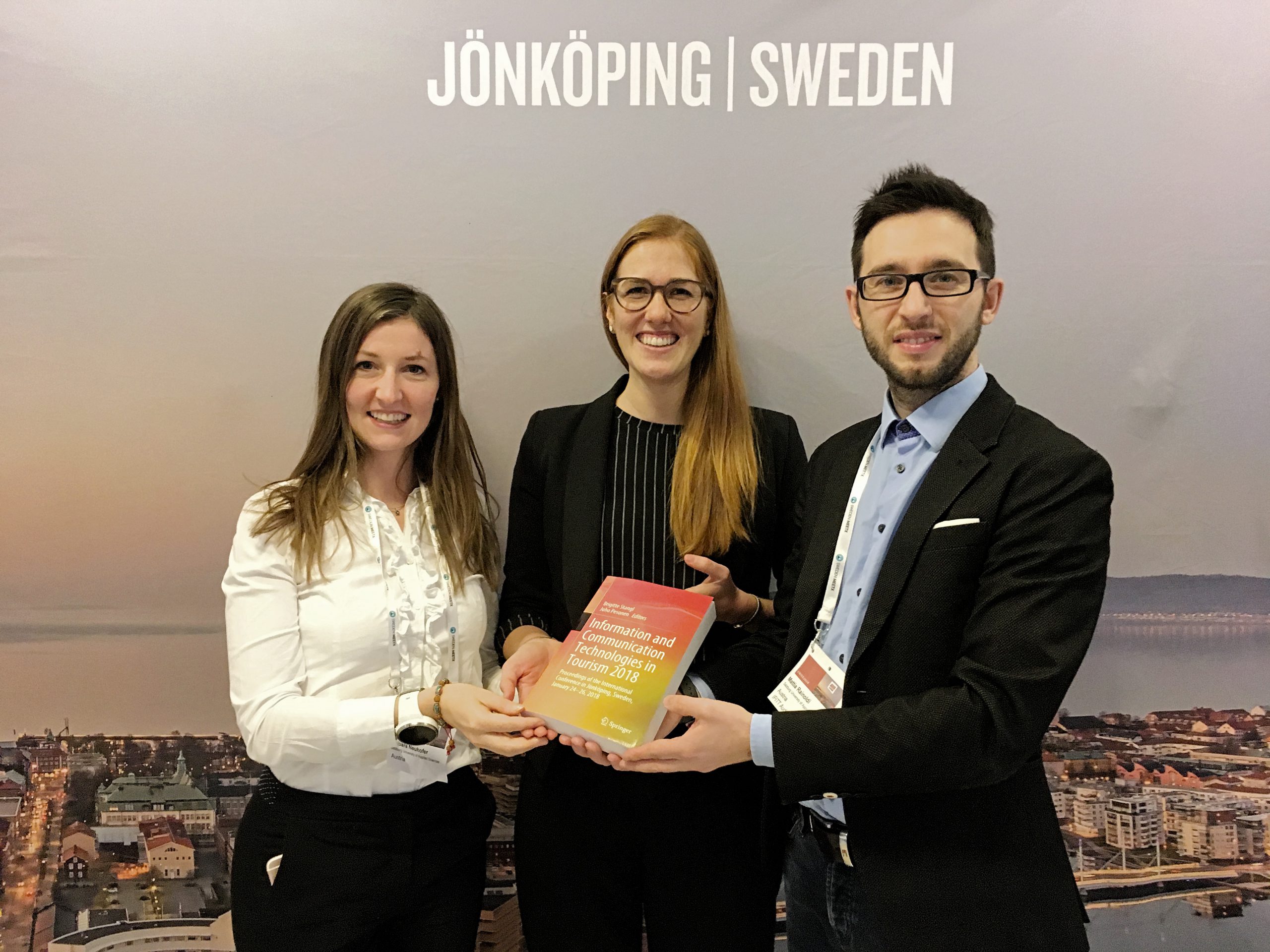 FH Salzburg team presents cutting-edge research at ENTER2018 eTourism Conference